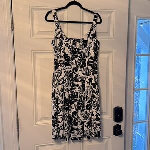 Black and white flowered spring dress